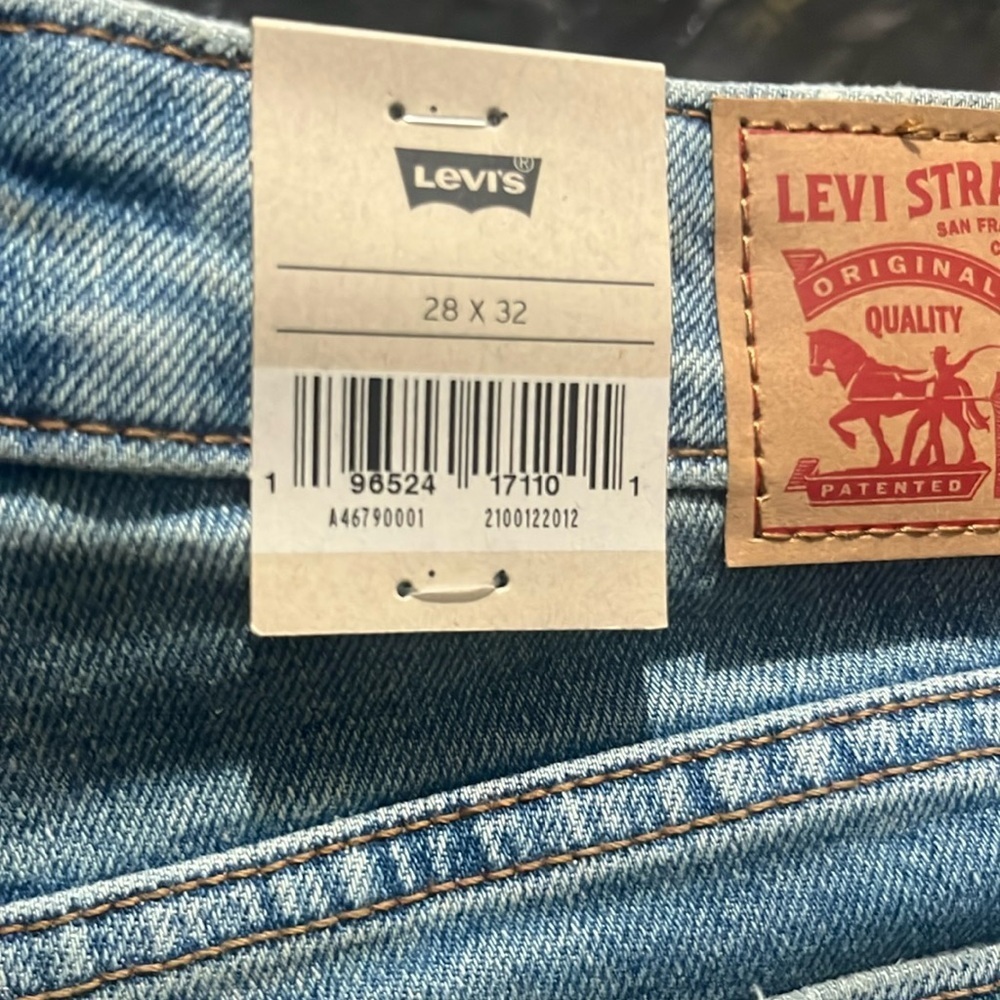 NWT Levi's Blue Boot Cut Jeans Casual Comfort - Picture 10 of 13